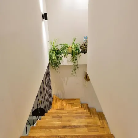 Charming And Authentic Stone Stanic