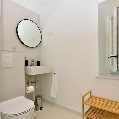 Vila Charming And Authentic Stone Stanic Zagvozd