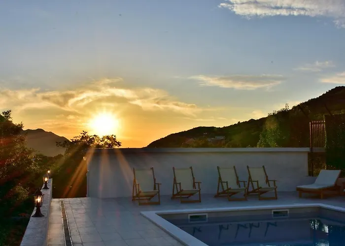 Charming And Authentic Stone Stanic * Zagvozd