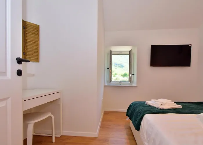 Charming And Authentic Stone Stanic Villa *