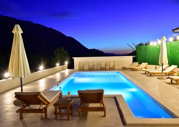 Charming And Authentic Stone Stanic Zagvozd