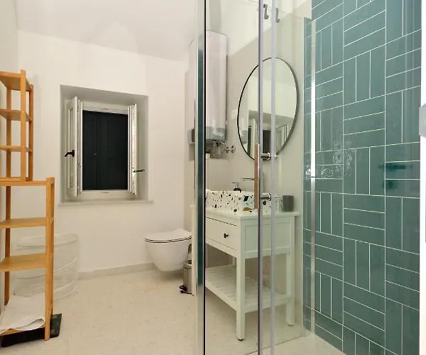 Villa Charming And Authentic Stone Stanic